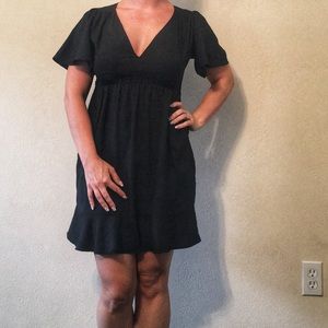 🍍4/$20 BCBGeneration Little Black Dress